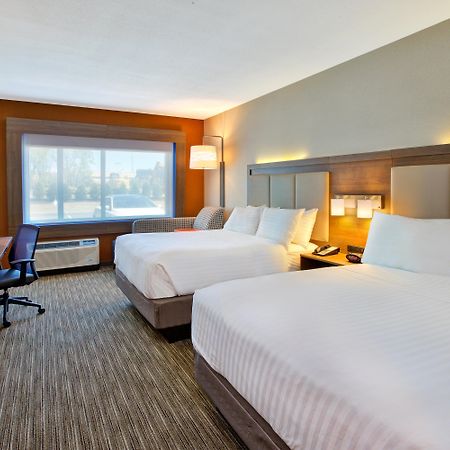 Holiday Inn Express & Suites New Castle By Ihg מראה חיצוני תמונה