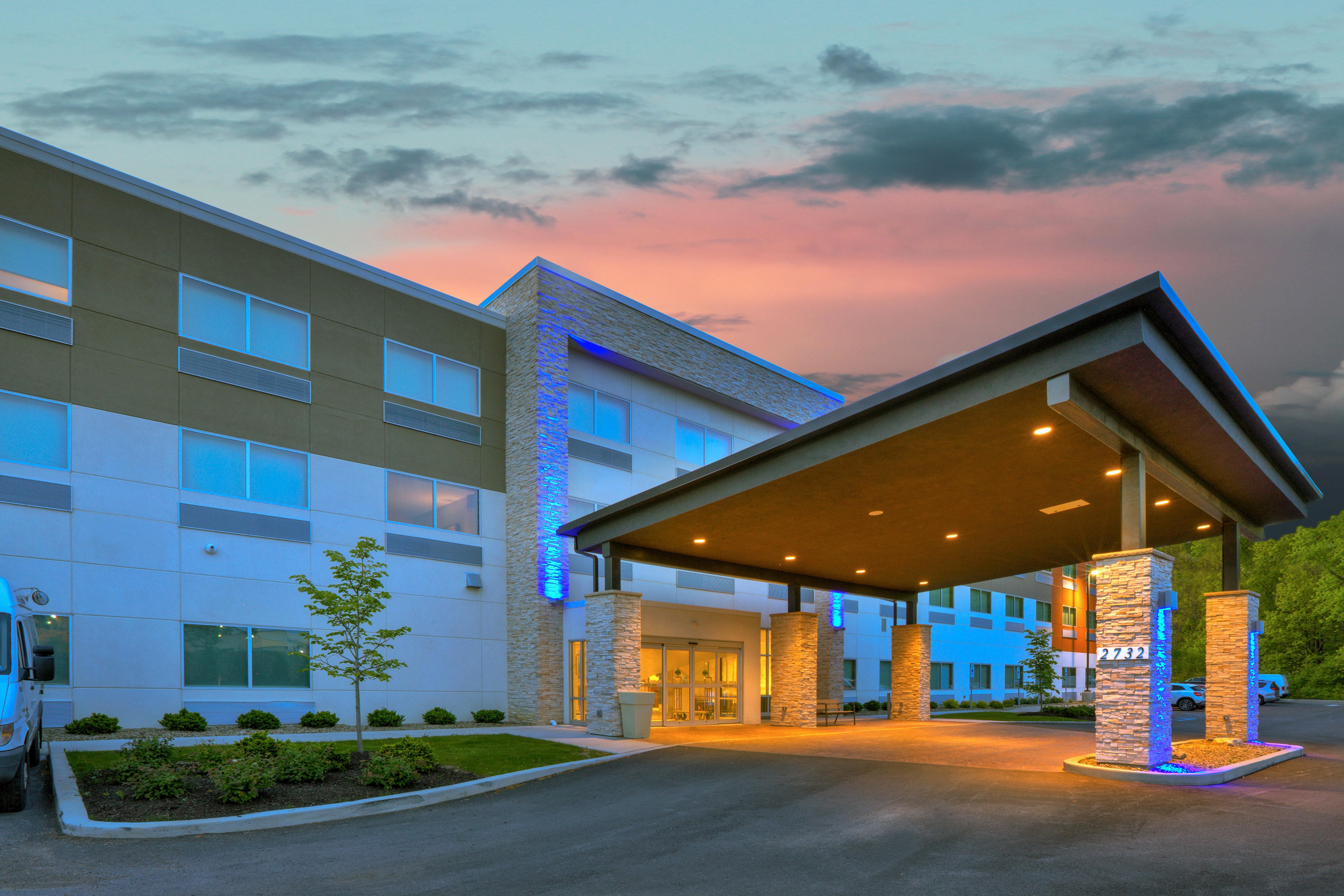 Holiday Inn Express & Suites New Castle By Ihg מראה חיצוני תמונה