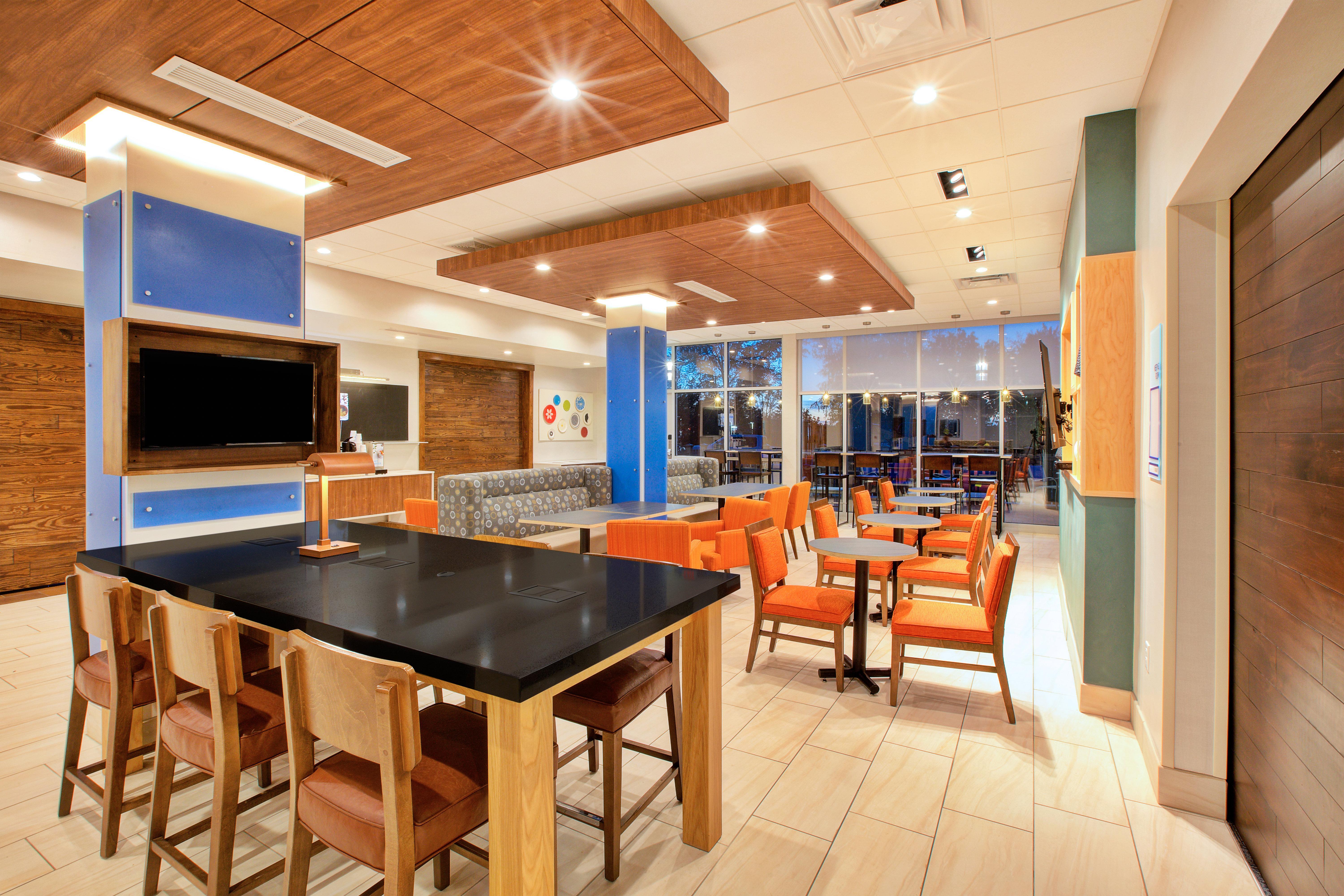 Holiday Inn Express & Suites New Castle By Ihg מראה חיצוני תמונה